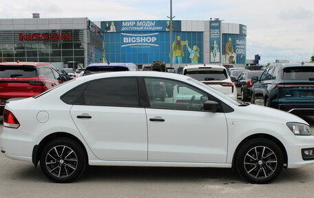 Volkswagen Polo VI (EU Market), 2017 год, 955 000 рублей, 4 фотография