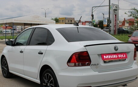 Volkswagen Polo VI (EU Market), 2017 год, 955 000 рублей, 7 фотография