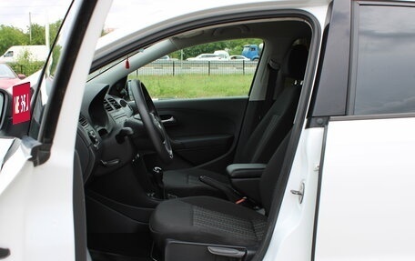 Volkswagen Polo VI (EU Market), 2017 год, 955 000 рублей, 13 фотография