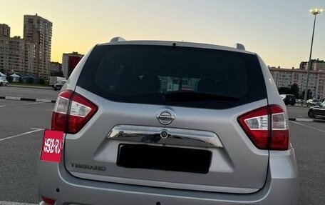 Nissan Terrano III, 2016 год, 950 000 рублей, 2 фотография