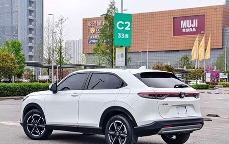 Honda Vezel, 2022 год, 1 450 000 рублей, 6 фотография