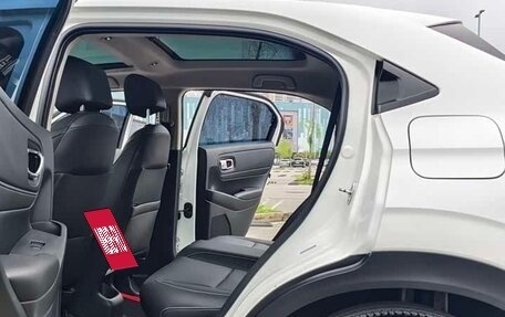 Honda Vezel, 2022 год, 1 450 000 рублей, 13 фотография