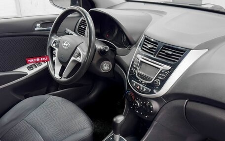 Hyundai Solaris II рестайлинг, 2011 год, 899 900 рублей, 11 фотография