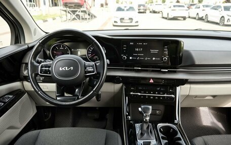KIA Carnival, 2021 год, 4 100 000 рублей, 8 фотография