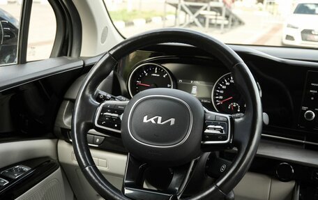KIA Carnival, 2021 год, 4 100 000 рублей, 14 фотография