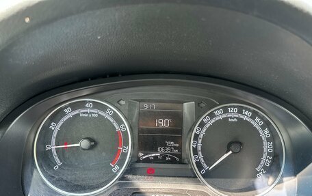 Skoda Rapid I, 2018 год, 930 000 рублей, 9 фотография