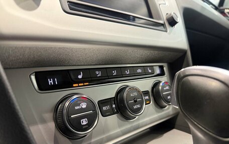 Volkswagen Passat B8 рестайлинг, 2017 год, 1 885 000 рублей, 20 фотография
