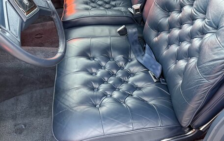 Cadillac Brougham, 1991 год, 8 500 000 рублей, 26 фотография