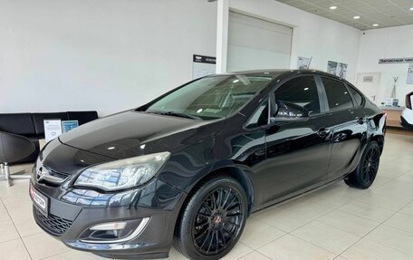 Opel Astra J, 2012 год, 779 900 рублей, 2 фотография
