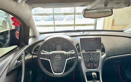 Opel Astra J, 2012 год, 779 900 рублей, 7 фотография