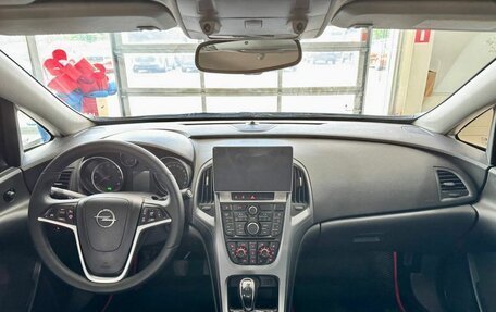 Opel Astra J, 2012 год, 779 900 рублей, 8 фотография