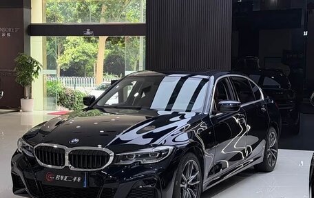 BMW 3 серия, 2022 год, 2 550 000 рублей, 1 фотография