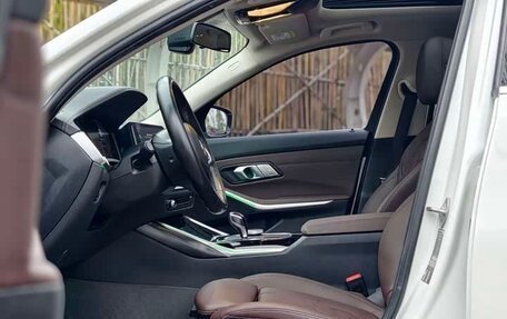 BMW 3 серия, 2022 год, 2 530 000 рублей, 6 фотография