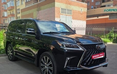 Lexus LX III, 2018 год, 10 900 000 рублей, 4 фотография