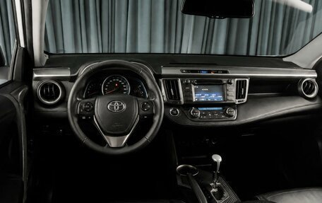 Toyota RAV4, 2014 год, 2 299 000 рублей, 6 фотография