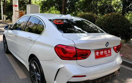 BMW 1 серия, 2022 год, 1 435 000 рублей, 4 фотография