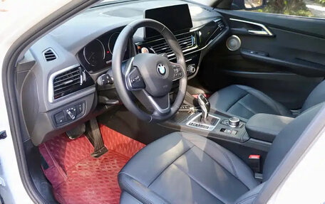 BMW 1 серия, 2022 год, 1 435 000 рублей, 11 фотография