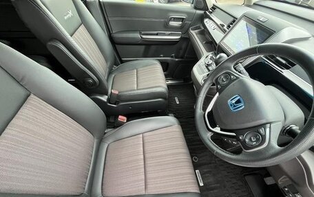 Honda Freed II, 2019 год, 1 050 000 рублей, 5 фотография