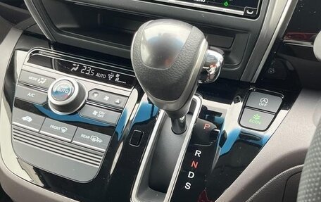 Honda Freed II, 2019 год, 1 050 000 рублей, 13 фотография