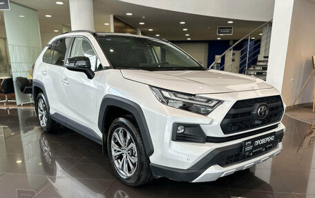 Toyota RAV4, 2024 год, 3 870 000 рублей, 3 фотография