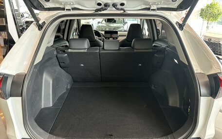 Toyota RAV4, 2024 год, 3 870 000 рублей, 12 фотография