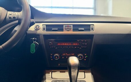BMW 3 серия, 2008 год, 1 000 000 рублей, 16 фотография