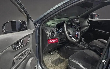 Hyundai Kona I, 2022 год, 1 510 000 рублей, 5 фотография