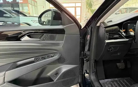 Volkswagen Passat B8 рестайлинг, 2022 год, 1 780 000 рублей, 9 фотография