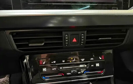 Volkswagen Passat B8 рестайлинг, 2022 год, 1 780 000 рублей, 10 фотография