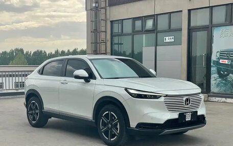 Honda Vezel, 2023 год, 1 713 000 рублей, 3 фотография