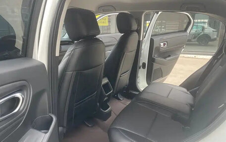 Honda Vezel, 2023 год, 1 713 000 рублей, 13 фотография