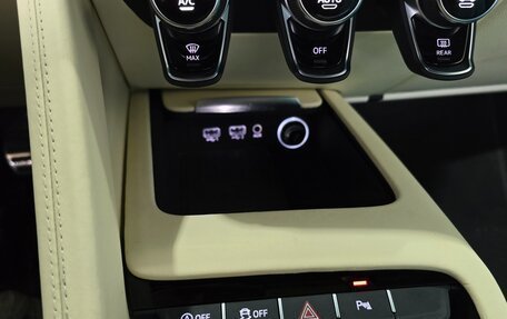 Audi R8, 2021 год, 18 350 000 рублей, 16 фотография