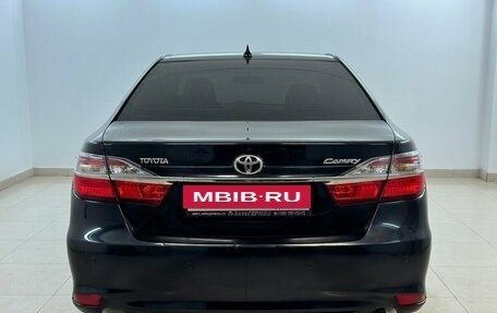 Toyota Camry, 2016 год, 1 670 000 рублей, 3 фотография