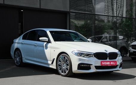 BMW 5 серия, 2019 год, 4 450 000 рублей, 3 фотография