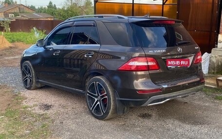 Mercedes-Benz M-Класс, 2013 год, 2 500 000 рублей, 1 фотография