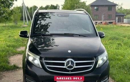 Mercedes-Benz V-Класс, 2014 год, 2 950 000 рублей, 7 фотография