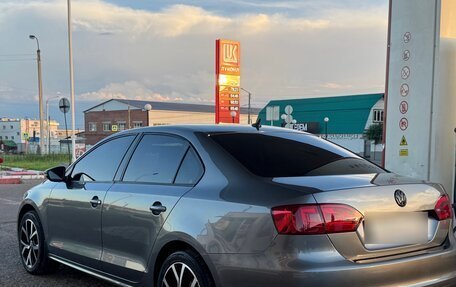 Volkswagen Jetta VI, 2014 год, 1 060 000 рублей, 13 фотография