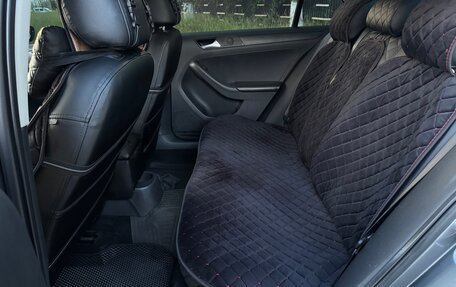 Volkswagen Jetta VI, 2014 год, 1 060 000 рублей, 14 фотография
