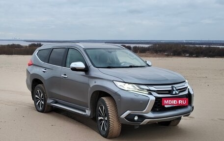 Mitsubishi Pajero Sport III рестайлинг, 2016 год, 2 700 000 рублей, 5 фотография