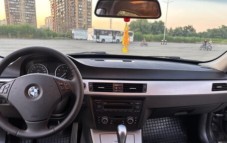 BMW 3 серия, 2010 год, 1 310 000 рублей, 13 фотография