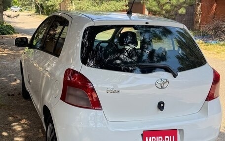 Toyota Vitz, 2005 год, 460 000 рублей, 2 фотография