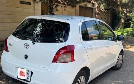 Toyota Vitz, 2005 год, 460 000 рублей, 4 фотография