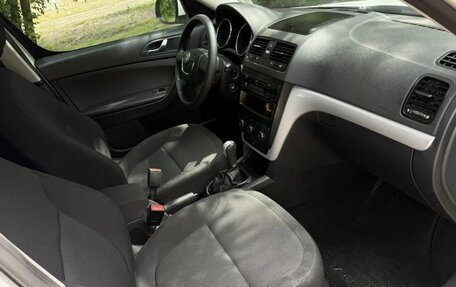Skoda Yeti I рестайлинг, 2009 год, 815 000 рублей, 9 фотография