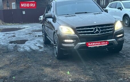 Mercedes-Benz M-Класс, 2013 год, 2 500 000 рублей, 3 фотография