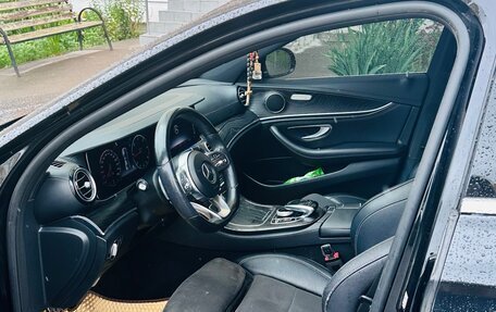 Mercedes-Benz E-Класс, 2018 год, 2 900 000 рублей, 12 фотография