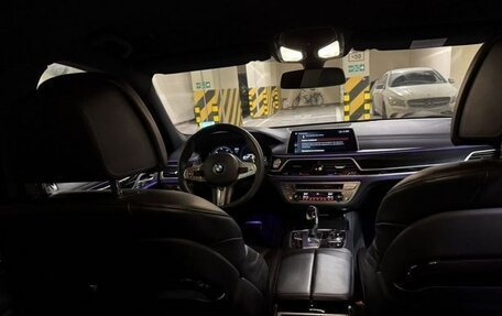 BMW 7 серия, 2018 год, 4 300 000 рублей, 7 фотография