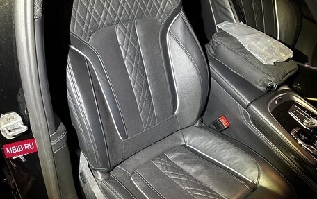 BMW 7 серия, 2018 год, 4 300 000 рублей, 11 фотография