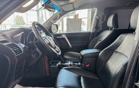 Toyota Land Cruiser Prado 150 рестайлинг 2, 2016 год, 4 499 000 рублей, 8 фотография