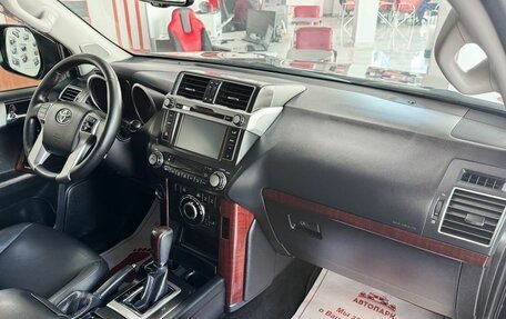 Toyota Land Cruiser Prado 150 рестайлинг 2, 2016 год, 4 499 000 рублей, 14 фотография