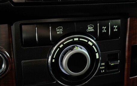 Toyota Land Cruiser Prado 150 рестайлинг 2, 2016 год, 4 499 000 рублей, 24 фотография